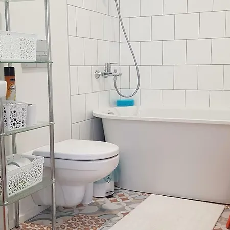 Vesa - L14 Apartment